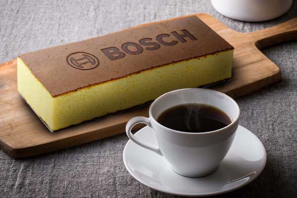 ノベルティ制作_BOSCH様刻印カステラ